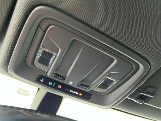 2021 Chevrolet Silverado 1500 4WD Crew Cab Short Bed RST