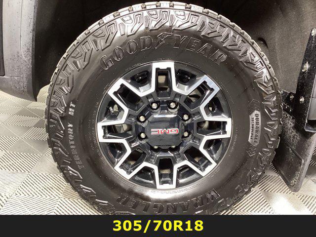 2024 GMC Sierra 2500HD 4WD Crew Cab Standard Bed AT4X