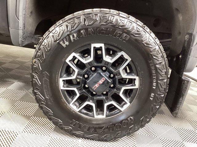 2024 GMC Sierra 2500HD 4WD Crew Cab Standard Bed AT4X