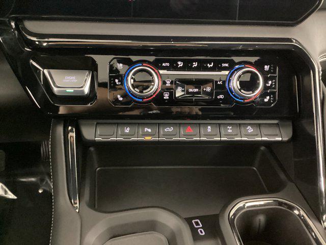 2024 GMC Sierra 2500HD 4WD Crew Cab Standard Bed AT4X