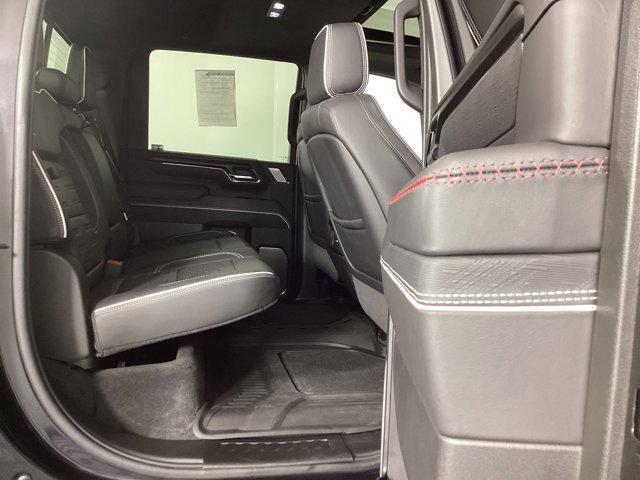 2024 GMC Sierra 2500HD 4WD Crew Cab Standard Bed AT4X