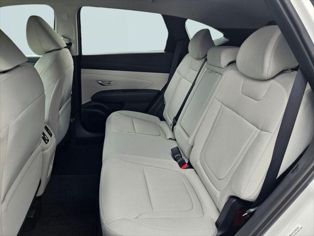 2026 Hyundai Tucson Hybrid SEL