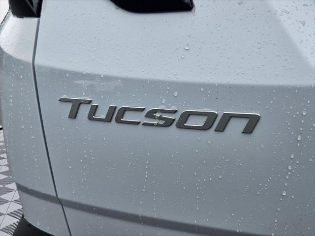 2026 Hyundai Tucson Hybrid SEL