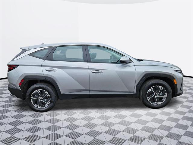 2026 Hyundai Tucson Hybrid Blue SE