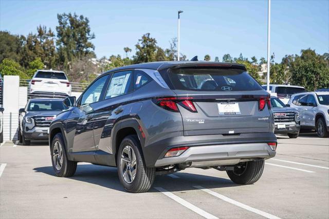 2026 Hyundai Tucson Hybrid Blue SE