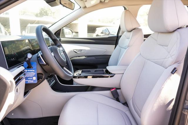 2026 Hyundai Tucson Hybrid Blue SE