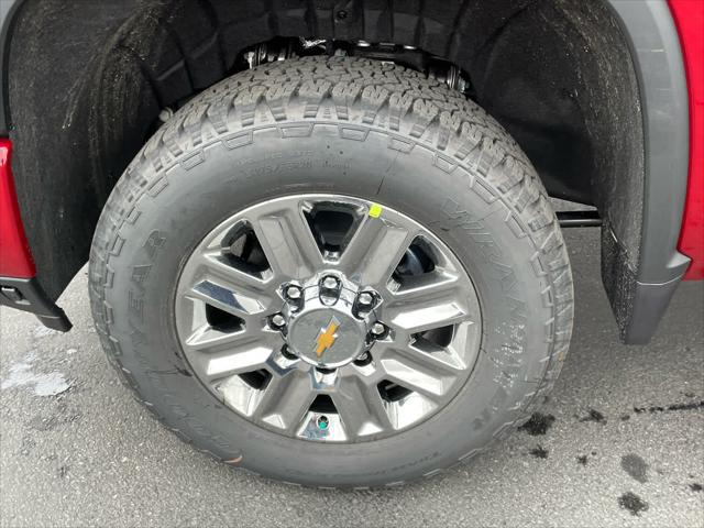 2026 Chevrolet Silverado 3500HD Crew Cab, Standard Bed, High Country, 4WD