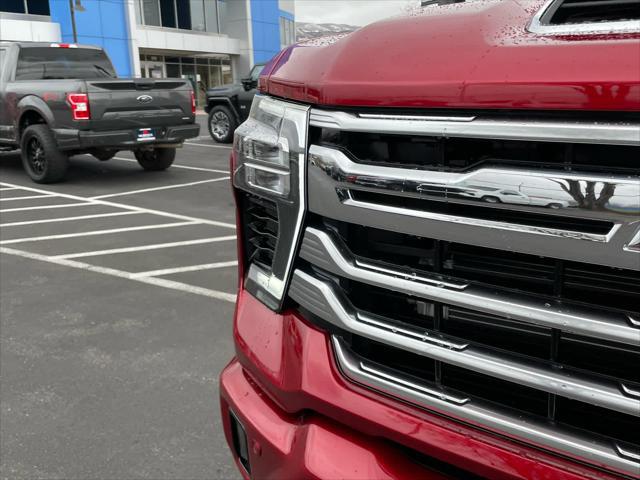 2026 Chevrolet Silverado 3500HD Crew Cab, Standard Bed, High Country, 4WD