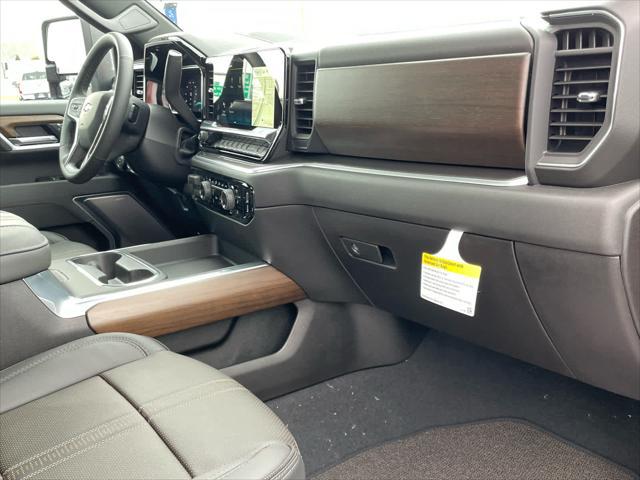 2026 Chevrolet Silverado 3500HD Crew Cab, Standard Bed, High Country, 4WD