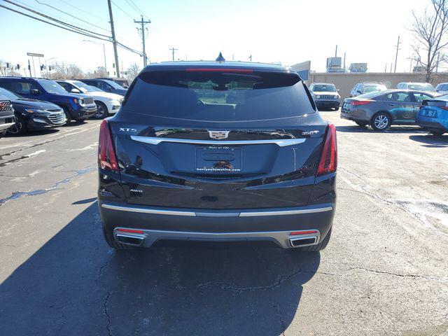 2022 Cadillac XT5 AWD Premium Luxury