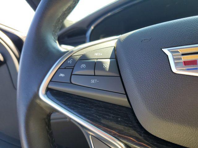 2022 Cadillac XT5 AWD Premium Luxury