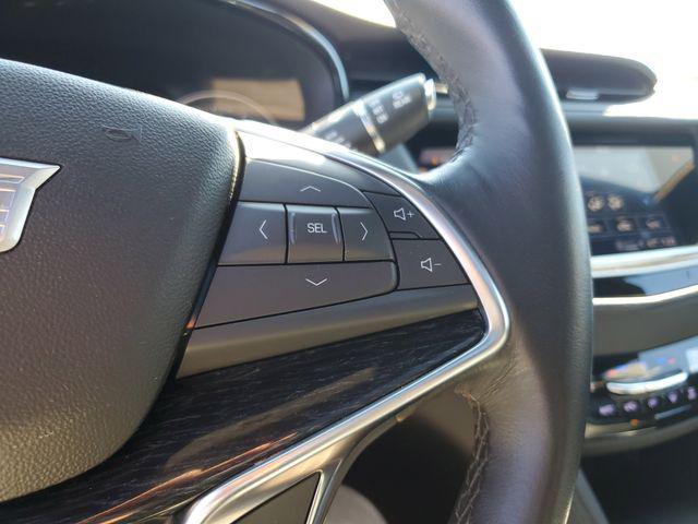 2022 Cadillac XT5 AWD Premium Luxury