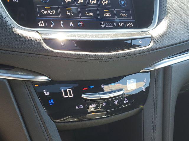 2022 Cadillac XT5 AWD Premium Luxury