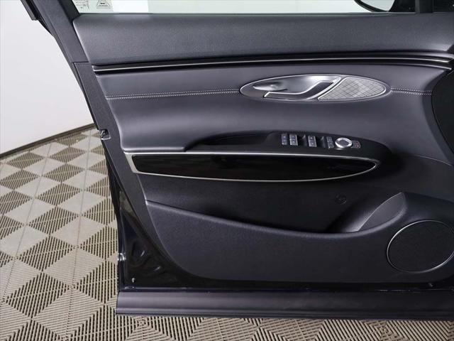 2025 Genesis GV70 2.5T AWD