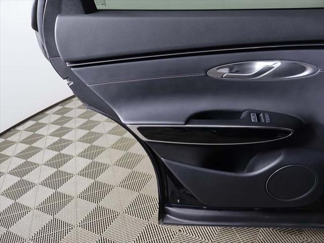 2025 Genesis GV70 2.5T AWD