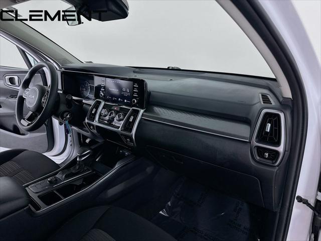 2023 Kia Sorento LX