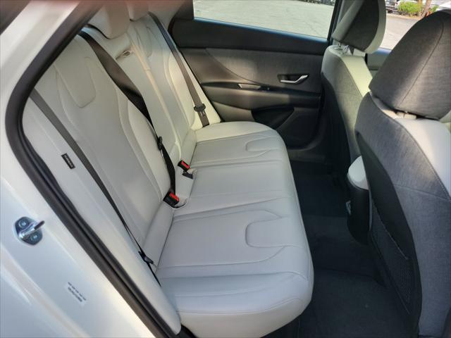 2026 Hyundai Elantra Hybrid Limited