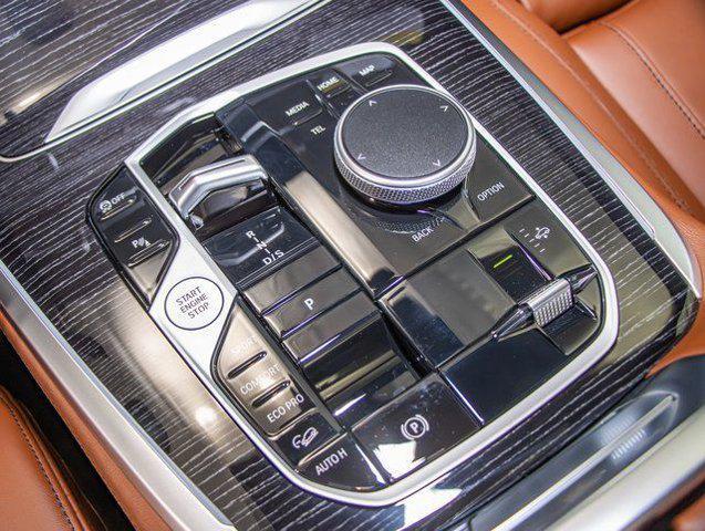 2026 BMW X7 M60i