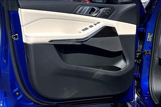 2026 BMW X7 M60i