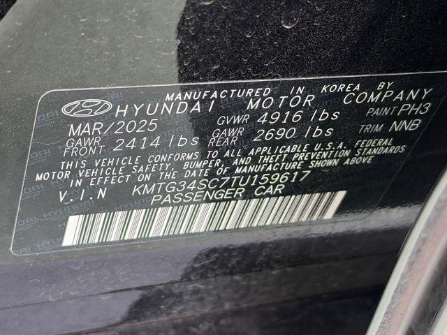 2026 Genesis G70 2.5T AWD Prestige