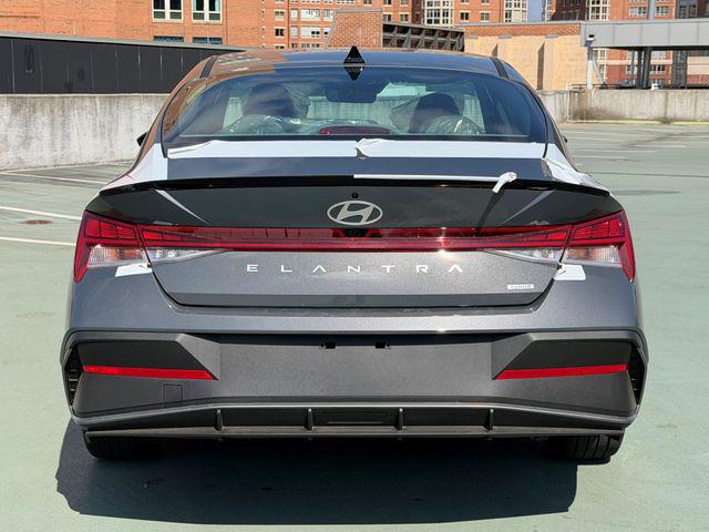 2026 Hyundai Elantra Hybrid SEL Sport