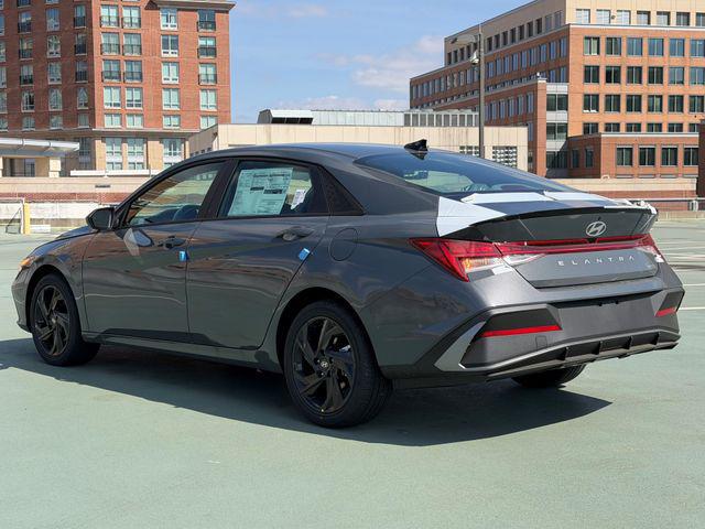 2026 Hyundai Elantra Hybrid SEL Sport