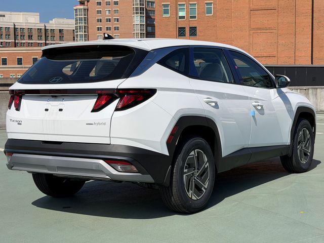 2026 Hyundai Tucson Hybrid Blue SE
