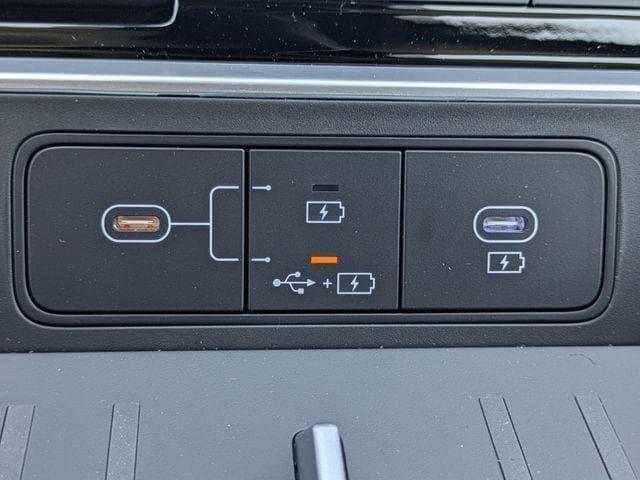 2026 Hyundai Santa Fe Hybrid Limited 7 Passenger