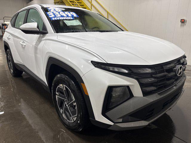 2026 Hyundai Tucson Hybrid Blue SE