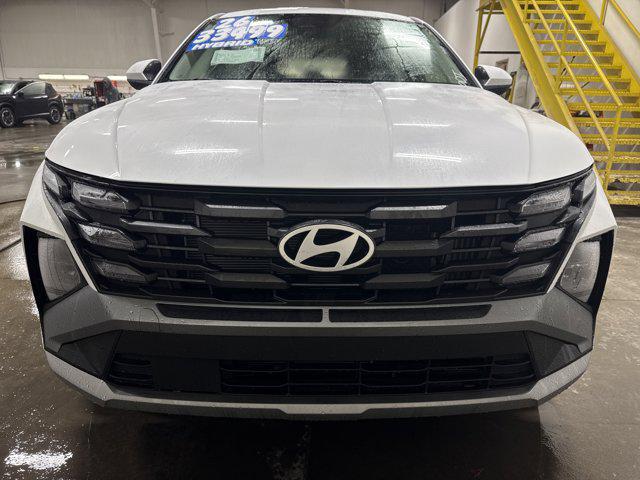 2026 Hyundai Tucson Hybrid Blue SE