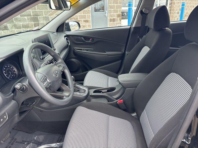 2023 Hyundai Kona SE