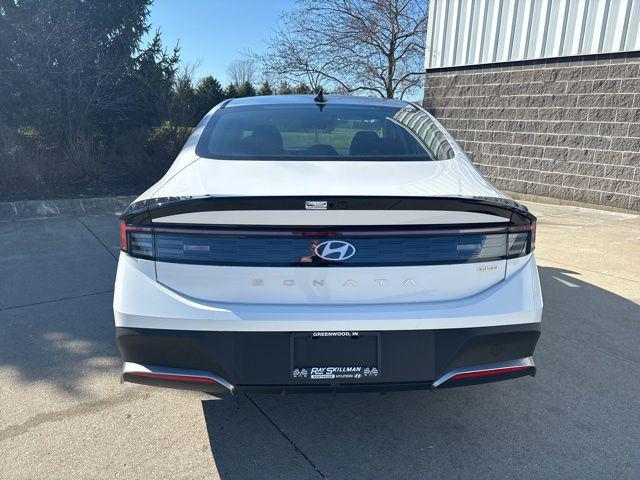 2026 Hyundai Sonata Hybrid Blue