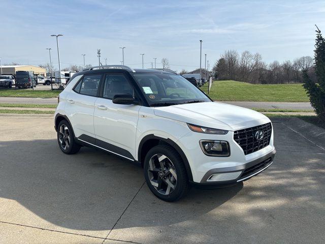2026 Hyundai Venue SEL w/Two-Tone Roof