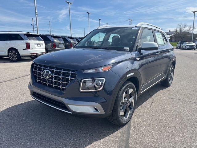 2026 Hyundai Venue SEL w/Two-Tone Roof