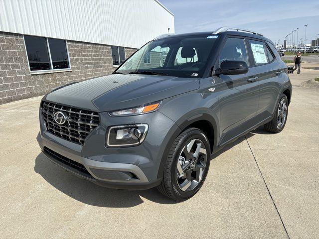 2026 Hyundai Venue SEL w/Two-Tone Roof
