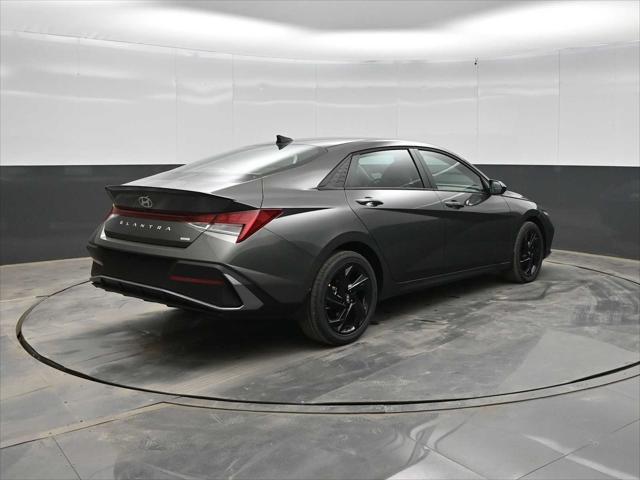 2026 Hyundai Elantra Hybrid SEL Sport
