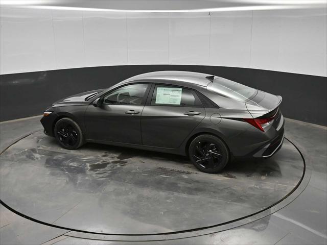 2026 Hyundai Elantra Hybrid SEL Sport