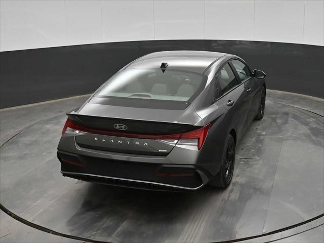 2026 Hyundai Elantra Hybrid SEL Sport