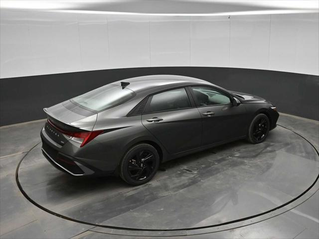 2026 Hyundai Elantra Hybrid SEL Sport
