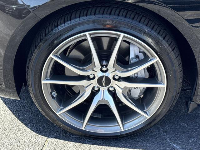 2025 Genesis G70 2.5T RWD