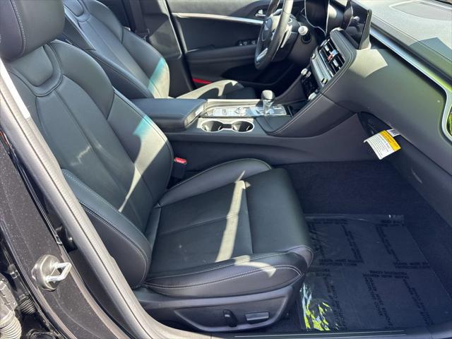 2025 Genesis G70 2.5T RWD