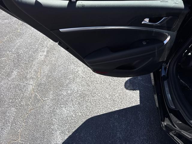 2025 Genesis G70 2.5T RWD