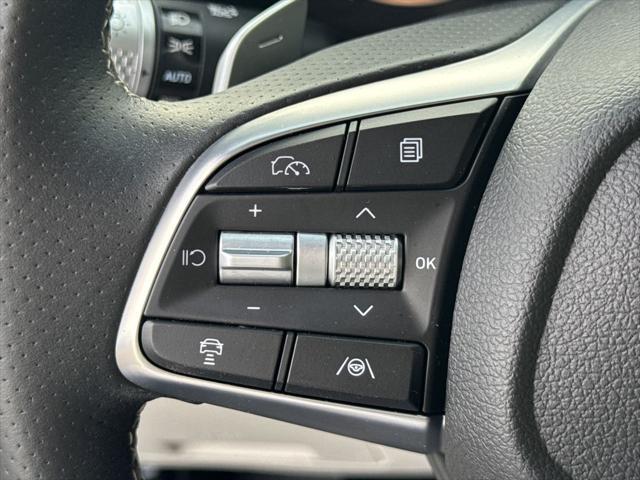 2025 Genesis G70 2.5T RWD