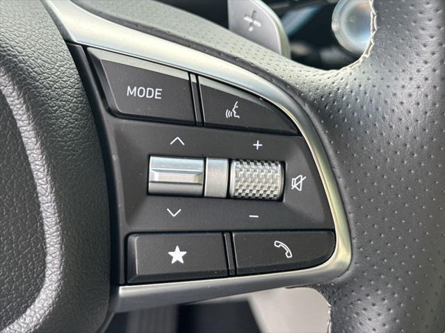 2025 Genesis G70 2.5T RWD