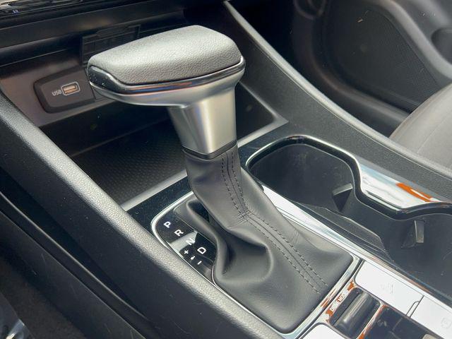 2023 Hyundai Santa Cruz SE