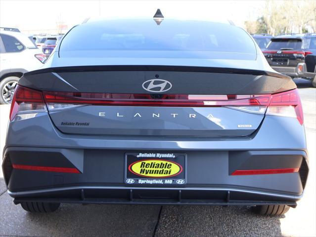 2026 Hyundai Elantra Hybrid SEL Sport