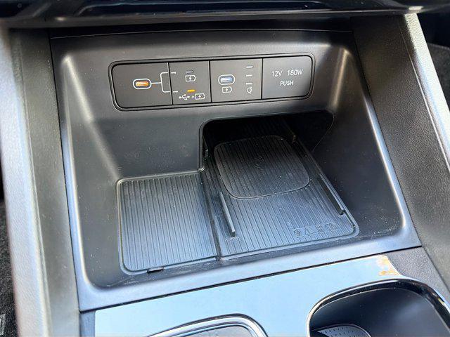2026 Hyundai Santa Cruz SEL Activity