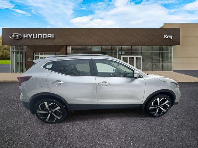 2022 Nissan Rogue Sport SL AWD Xtronic CVT