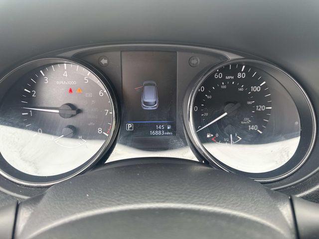 2022 Nissan Rogue Sport SL AWD Xtronic CVT