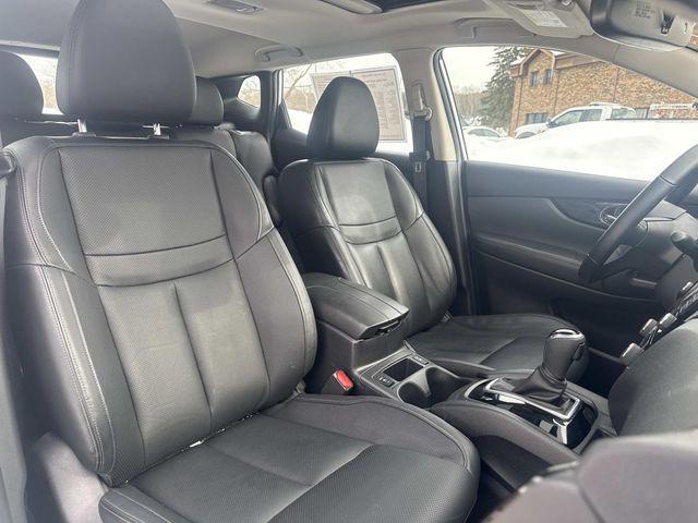 2022 Nissan Rogue Sport SL AWD Xtronic CVT
